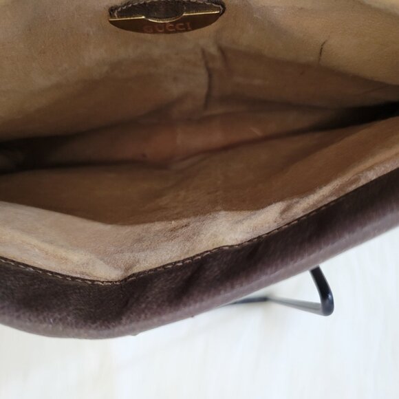 GUCCI PLUS VINTAGE CLUTCH Iconic Gucci Canvas Brown/Tan w Red/Green Stripe - Picture 10 of 10